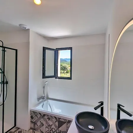 Le Paradis Moderne De ! * Maureillas
