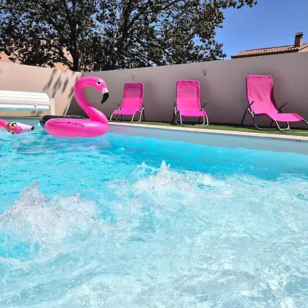 Le Paradis Moderne De ! Maureillas